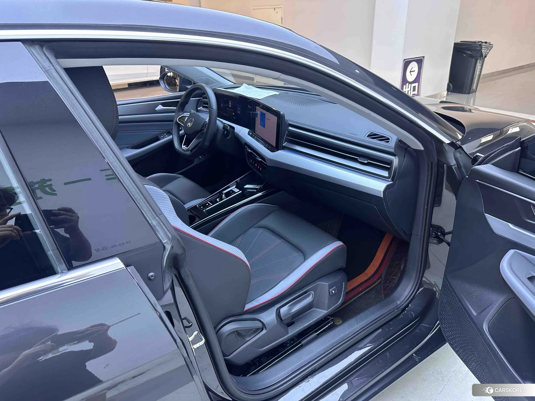 Volkswagen Lamando 2023 Черный из Китая