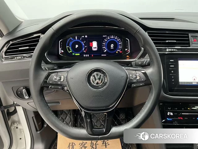 Volkswagen Tiguan L 2021 Белый из Китая