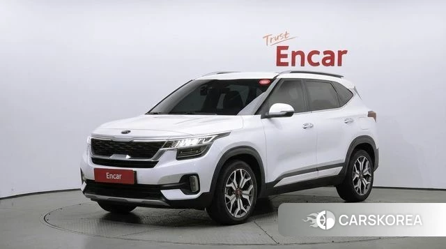 Kia Seltos 2020 Белый из Кореи