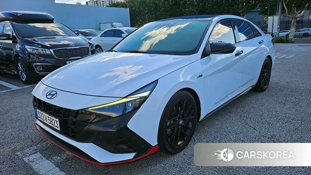 Hyundai Avante (CN7) 2022 Белый из Кореи