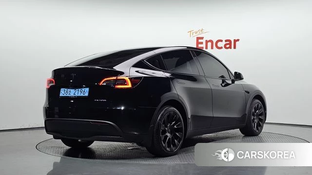 Tesla Model Y 2024 Черный из Кореи