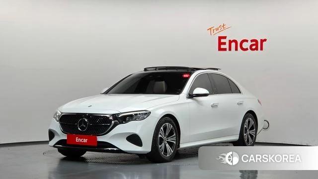 Mercedes-Benz E-Class W214 2024 Белый из Кореи