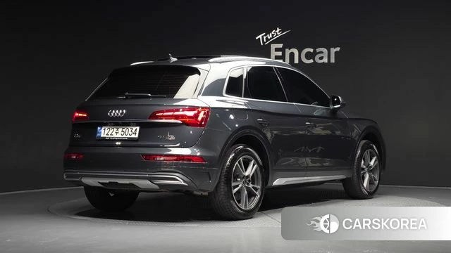 Audi Q5 (FY) 2022 Серый из Кореи