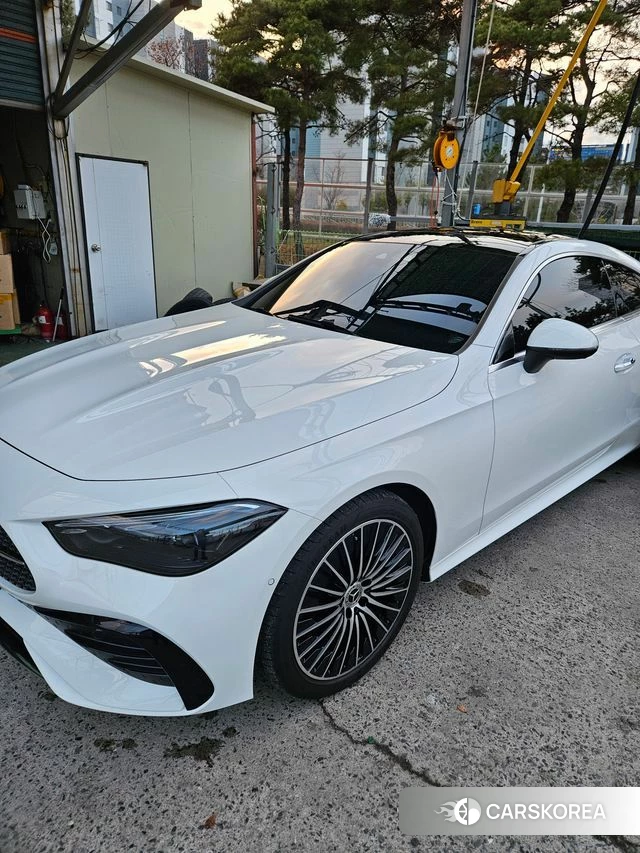 Mercedes-Benz CLE-Class C236 2024 Белый из Кореи