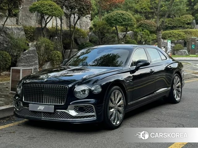 Bentley Flying Spur 3rd Generation 2021 Синий из Кореи