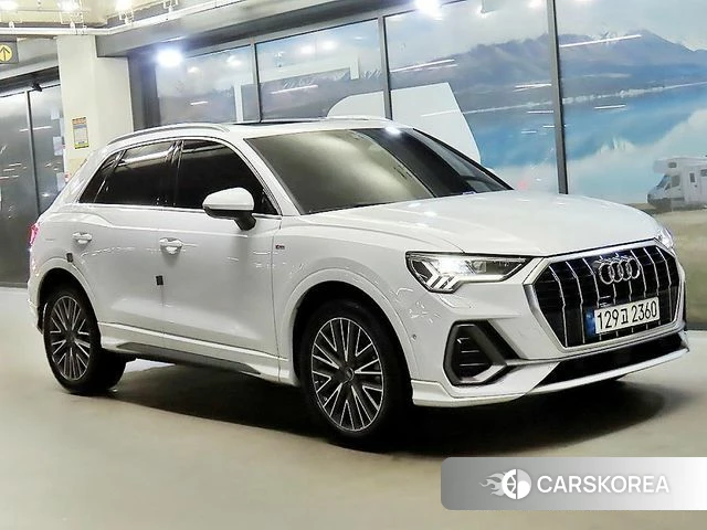 Audi Q3 (F3) 2022 Белый из Кореи