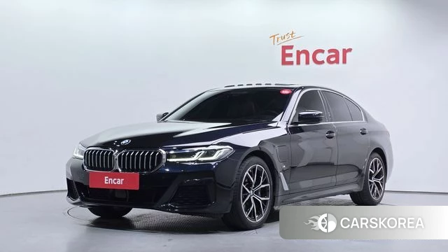 BMW 5 Series (G30) 2021 Черный из Кореи