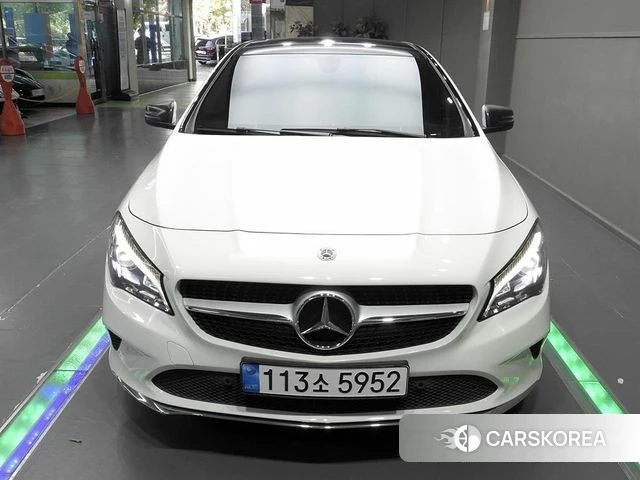Mercedes-Benz CLA-Class C117 2018 Белый из Кореи