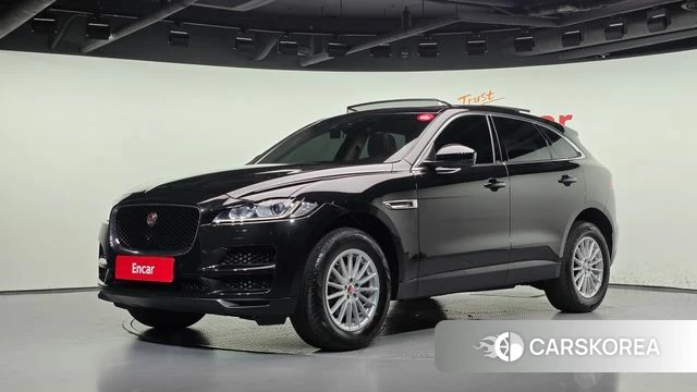 Jaguar F-PACE 2018 Черный из Кореи