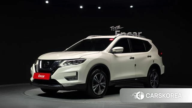 Nissan X Trail 2018 Белый из Кореи