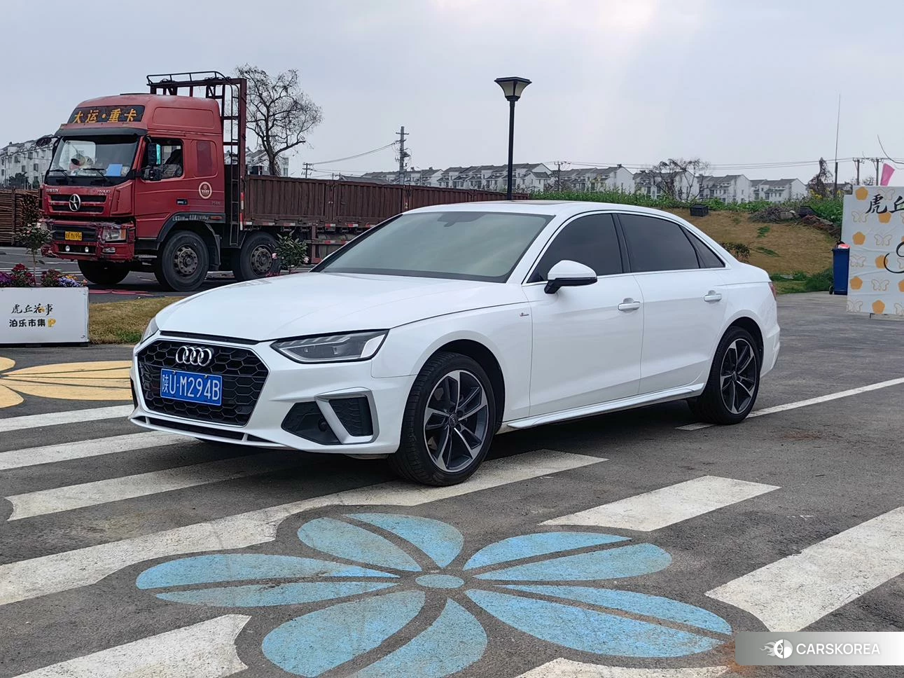 Audi A4L 2020 Белый из Китая