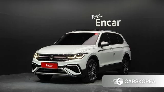 Volkswagen Tiguan Allspace 2022 Белый из Кореи
