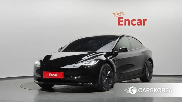 Tesla Model 3 2024 Черный из Кореи