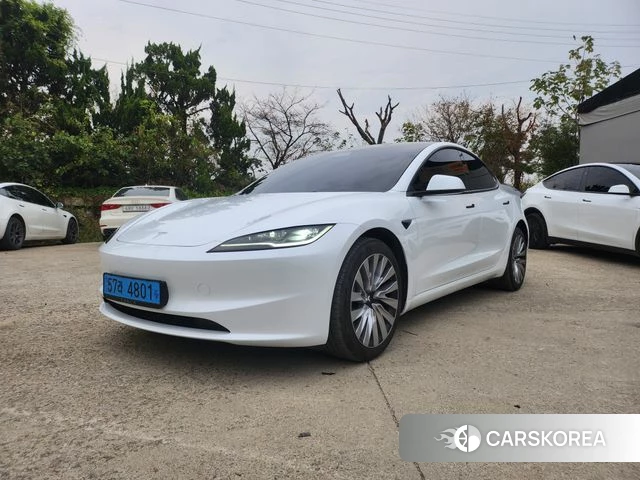 Tesla Model 3 2024 Белый из Кореи