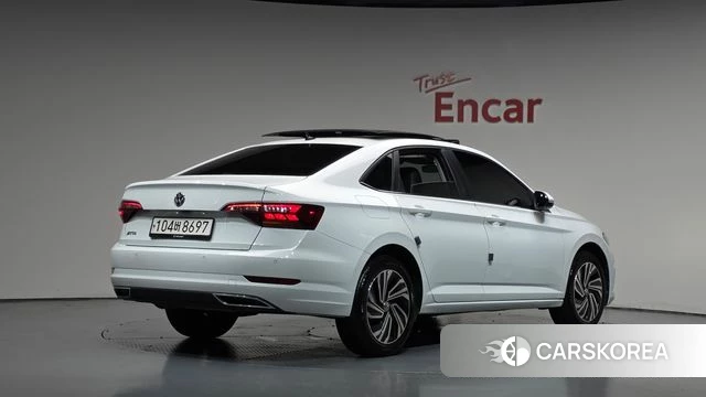 Volkswagen 7th Generation of Jetta 2020 Белый из Кореи