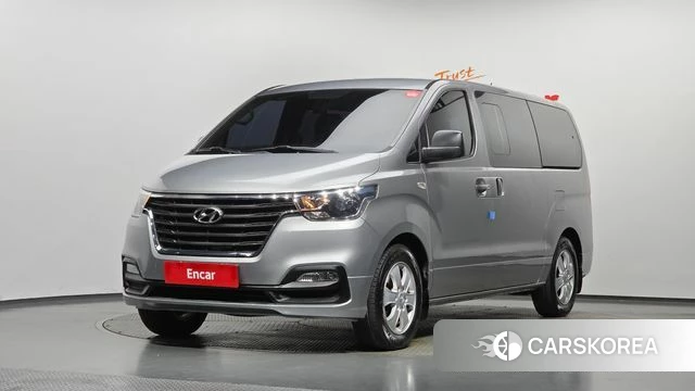Hyundai The New Grand Starex 2018 Серебряный из Кореи