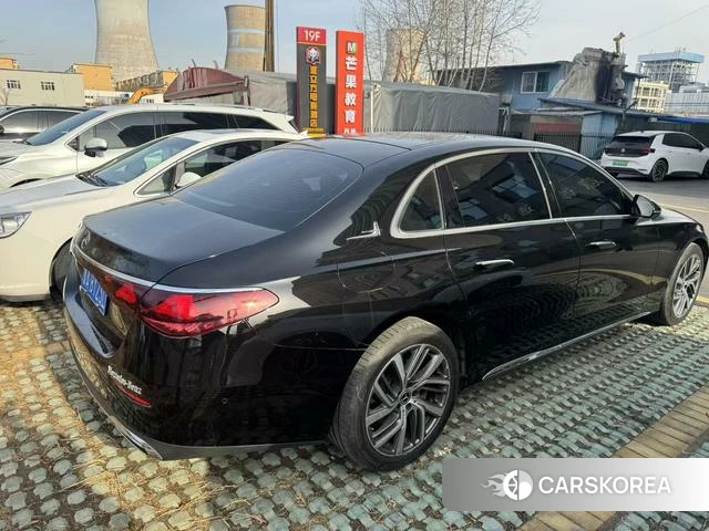 Mercedes-Benz E-Class 2024 Черный из Китая