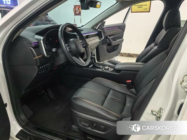 Mazda CX-50 2023 Белый из Китая