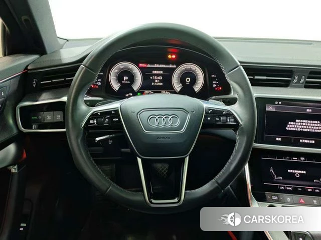 Audi A6L 2021 Черный из Китая