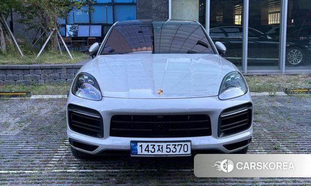 Porsche Cayenne (PO536) 2022 Белый из Кореи