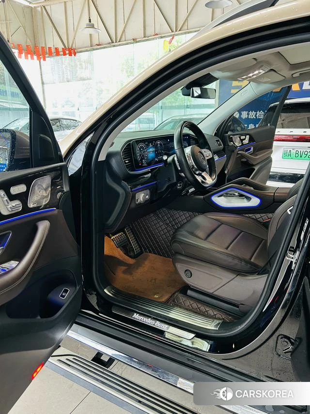 Mercedes-Benz GLS 2023 Черный из Китая