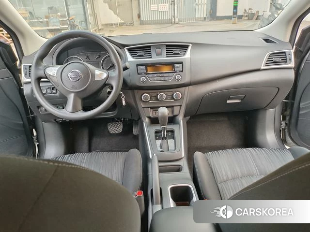 Nissan Sylphy 2024 Темно-серый из Китая