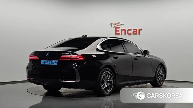 BMW i5 (G60) 2024 Черный из Кореи