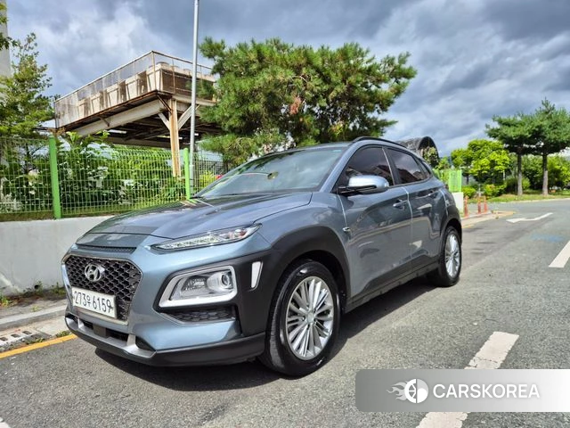 Hyundai Kona 2019 Светло-серебряный цвет из Кореи