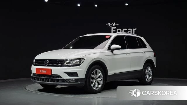 Volkswagen Tiguan second Generation 2020 Белый из Кореи