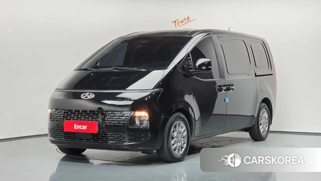 Hyundai Staria 2023 Черный из Кореи
