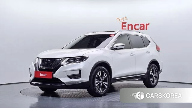 Nissan X Trail 2018 Белый из Кореи