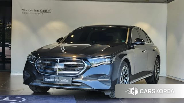 Mercedes-Benz E-Class W214 2024 Серый из Кореи