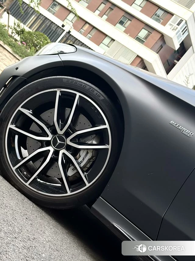 Mercedes-Benz AMG C-Class 2021 Темно-серый из Китая