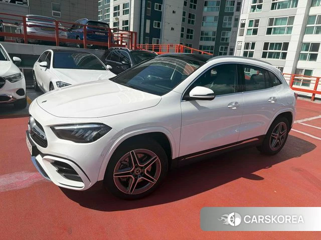 Mercedes-Benz GLA - Class H247 2025 Белый из Кореи