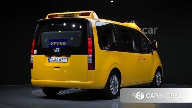 Hyundai Staria 2025 Желтый из Кореи