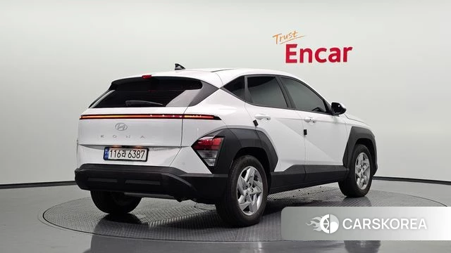 Hyundai Kona Hybrid (SX2) 2023 Белый из Кореи