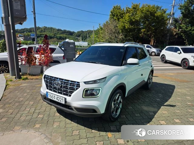 Hyundai Venue 2024 Белый из Кореи