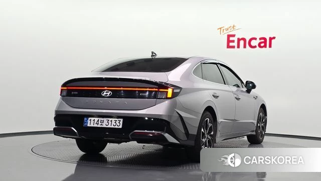 Hyundai Sonata D Edge (DN8) 2024 Серебристо-серый из Кореи