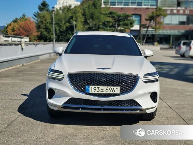 Genesis GV70 2022 Белый из Кореи