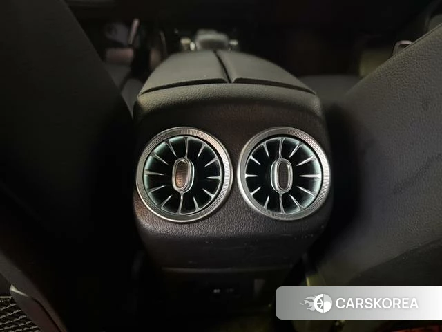 Mercedes-Benz A-Class 2021 Белый из Китая
