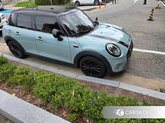 Mini Cooper 2018 Небесно-голубой из Кореи