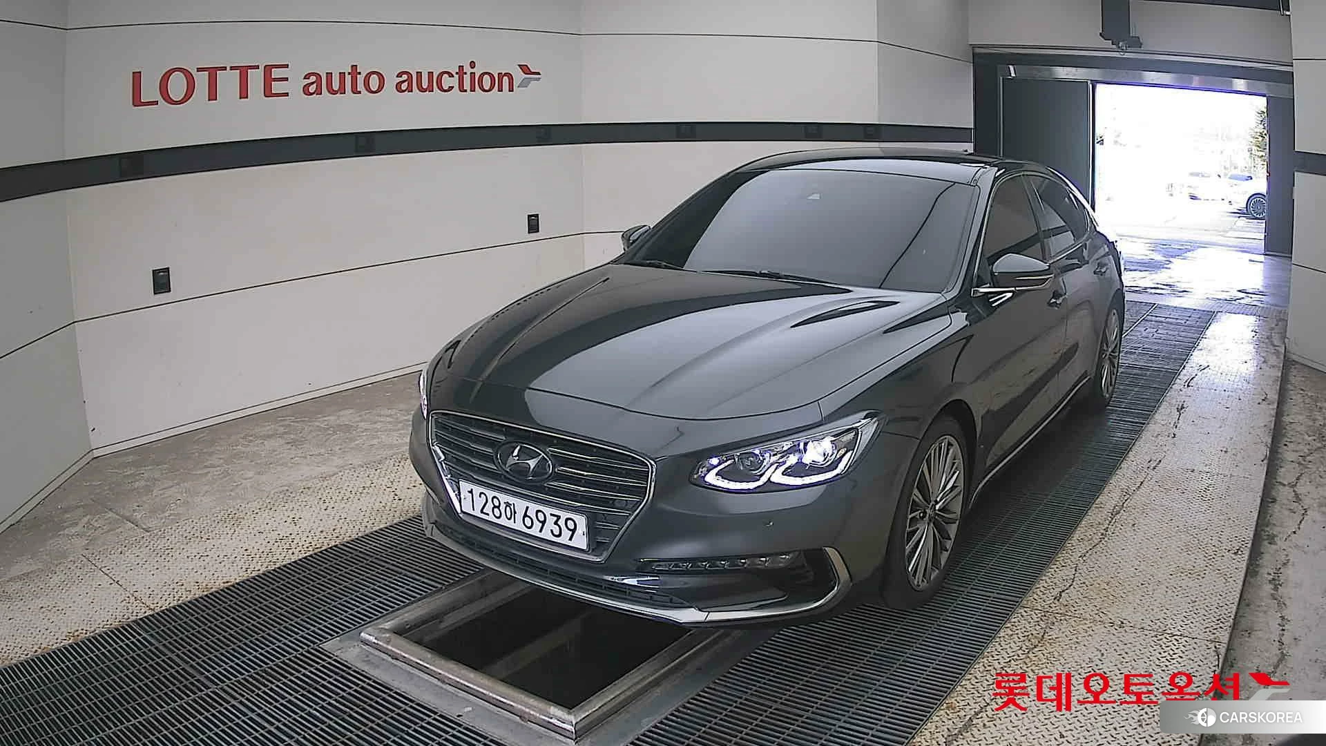 Hyundai Grandeur 2019 Nocturne Gray из Кореи