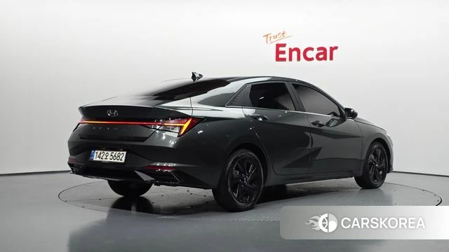 Hyundai Avante (CN7) 2021 Серый из Кореи