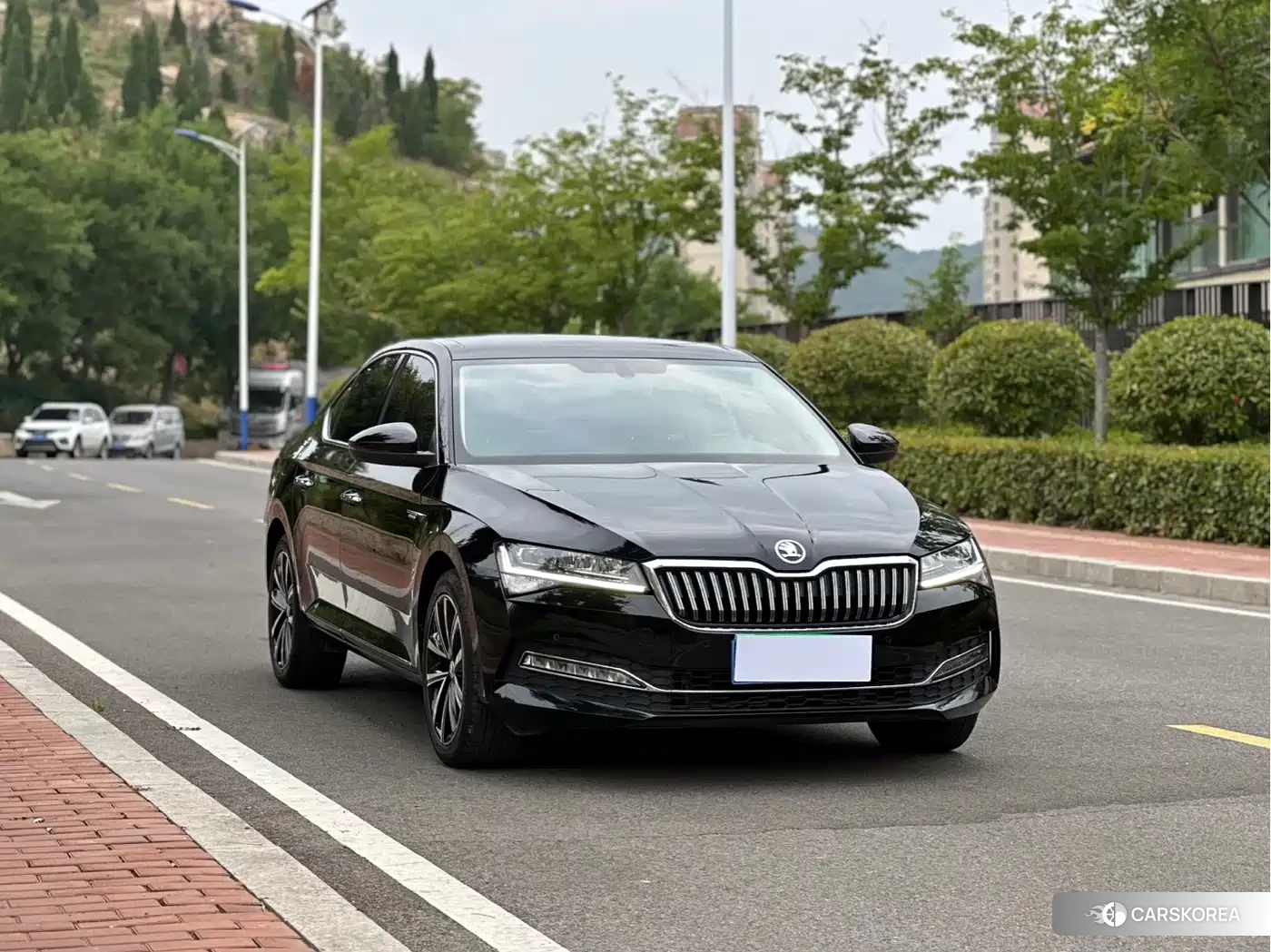 Skoda Superb 2023 Черный из Китая