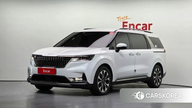 Kia Carnival 4th generation 2023 Белый из Кореи