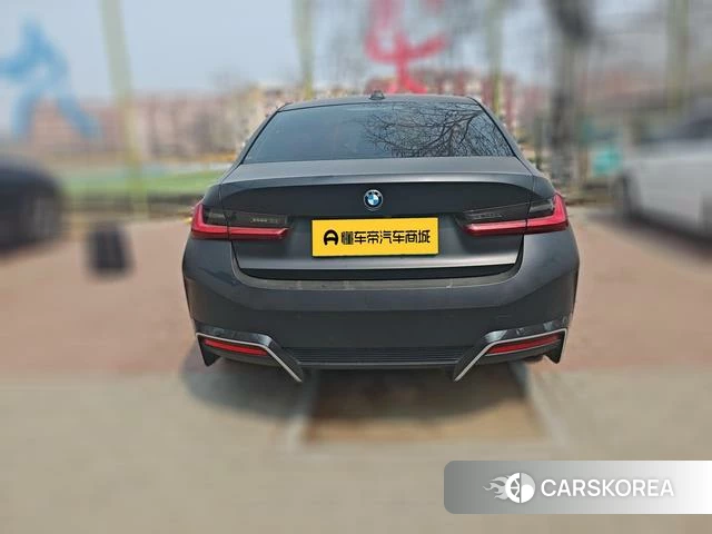 BMW i3 2022 Черный из Китая