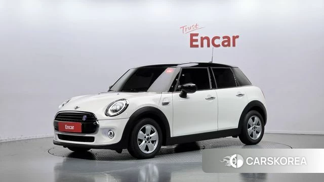 Mini Cooper 2020 Жемчужный цвет из Кореи