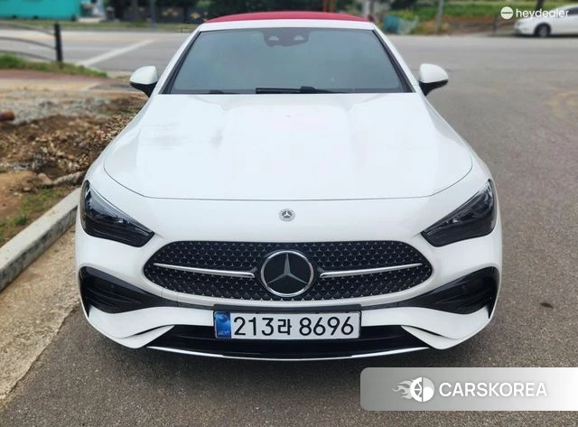 Mercedes-Benz CLE-Class C236 2025 Белый из Кореи