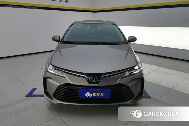 Toyota Corolla 2020 Темно-серый из Китая