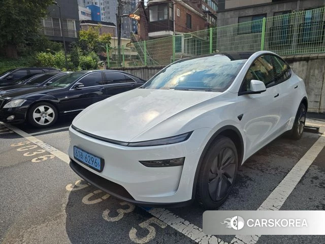 Tesla Model Y 2026 Белый из Кореи